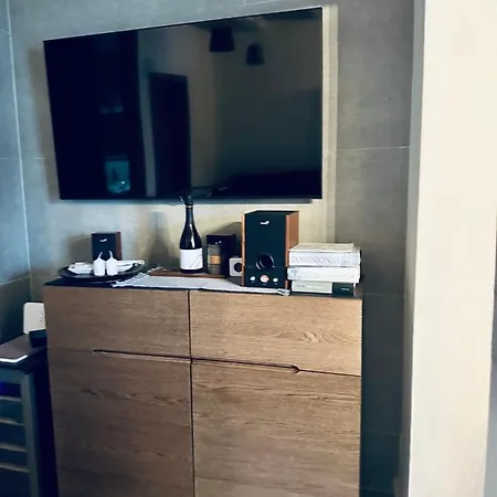 Stone 질리나